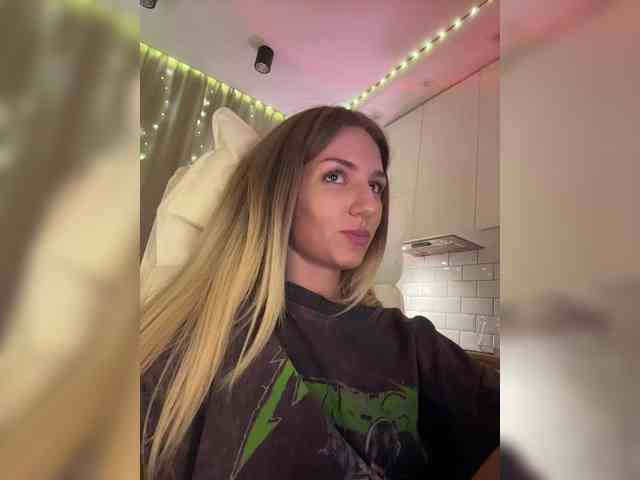 EnlivenLuv webcam