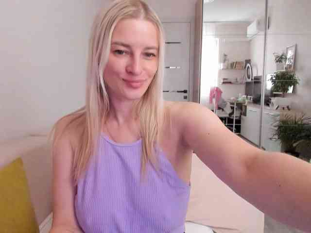 Princessa_ya webcam