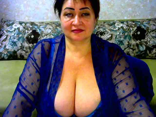 hugenipple webcam
