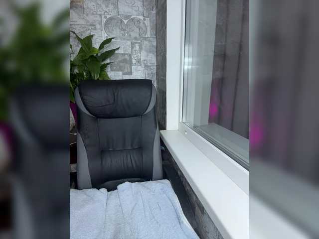 Vai a chattare su SPOKUSNYTSIA SPOKUSNYTSIA