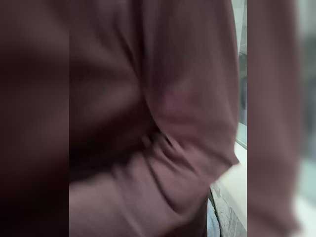 Entrez le videochat erotique avec le
modèle SPOKUSNYTSIA SPOKUSNYTSIA