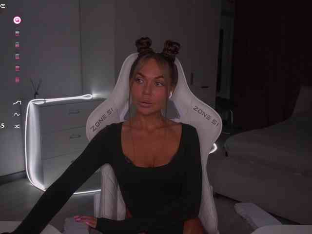 Evelina_fox webcam