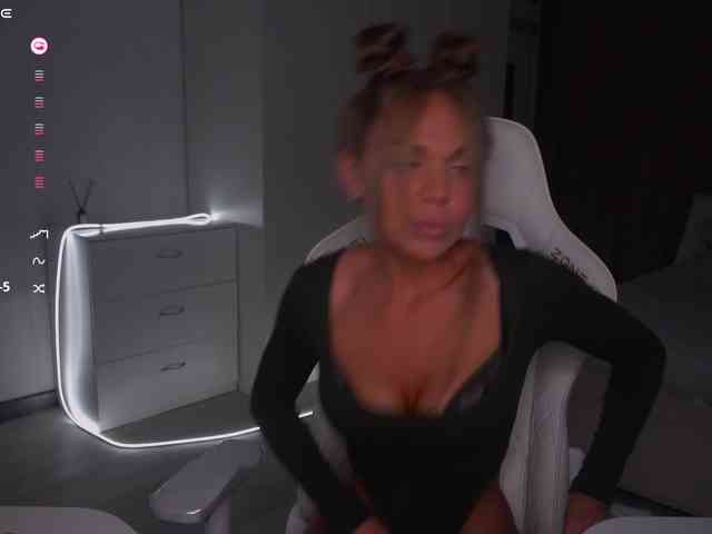 Evelina_fox webcam