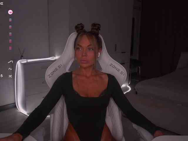 Evelina_fox webcam