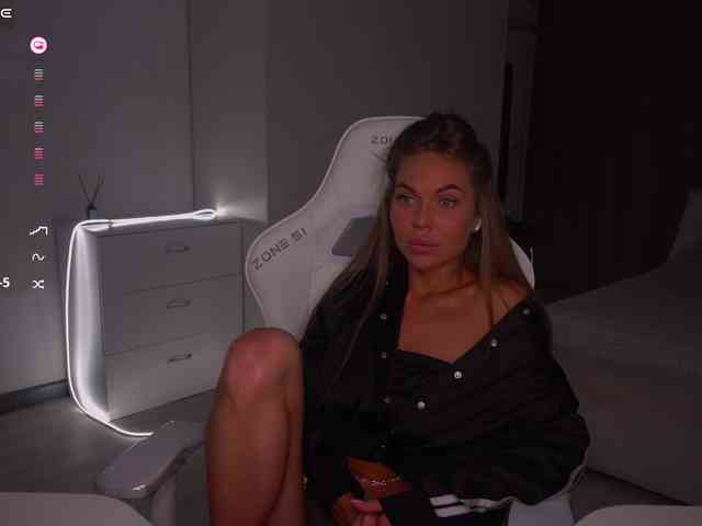 Evelina_fox webcam