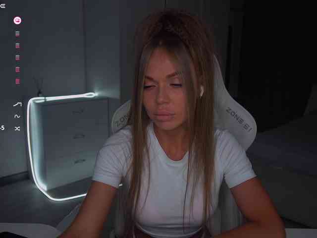 Evelina_fox webcam