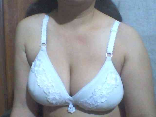 indiagirl50 webcam
