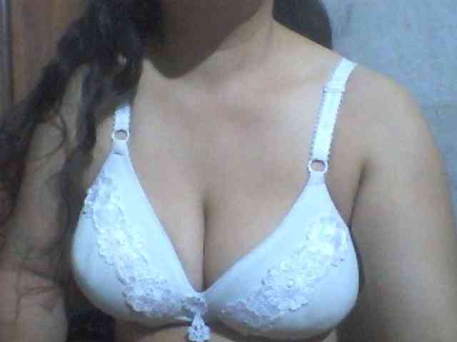 indiagirl50 webcam
