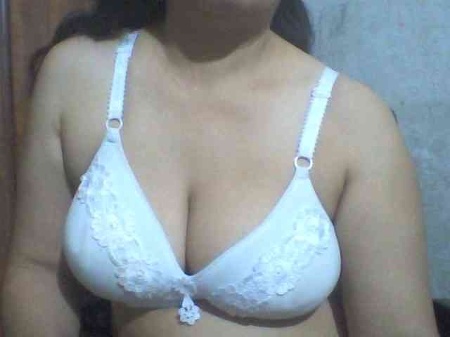 indiagirl50 webcam