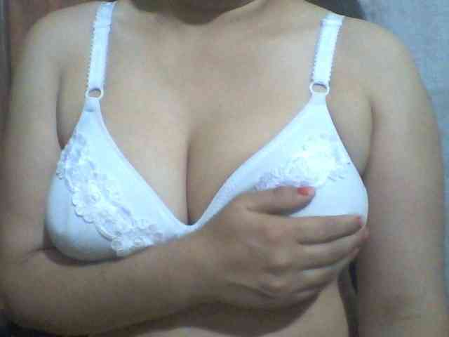indiagirl50 webcam