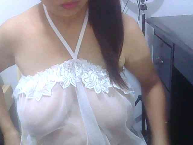 melon2love4u webcam