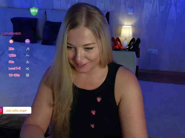 JUST_SOFIA webcam