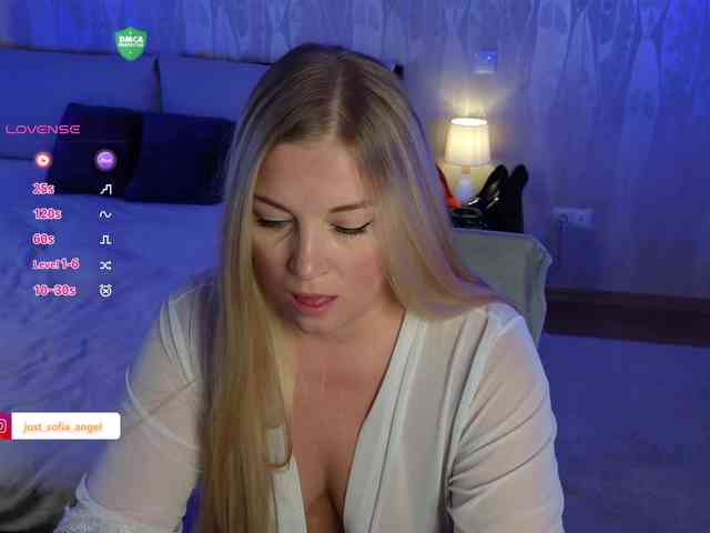 JUST_SOFIA webcam