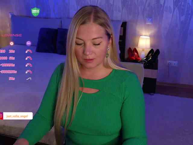 JUST_SOFIA webcam