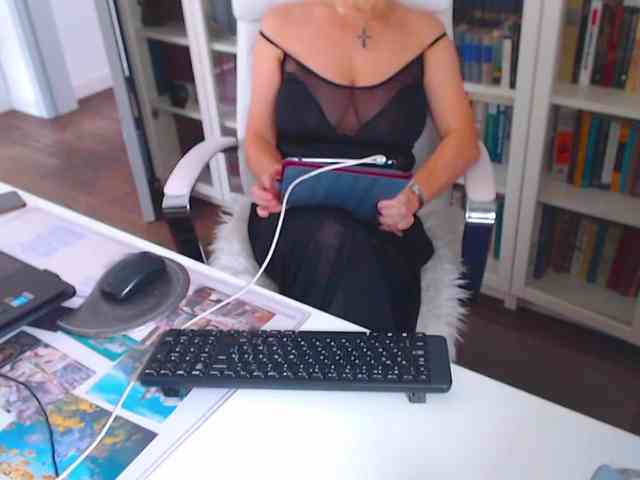 _Angelina_ webcam
