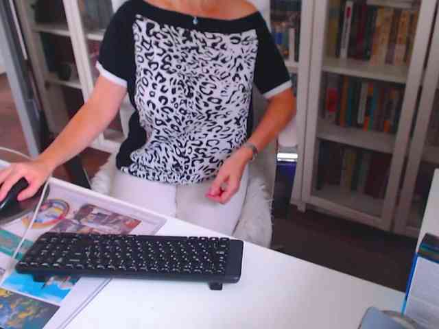 _Angelina_ webcam