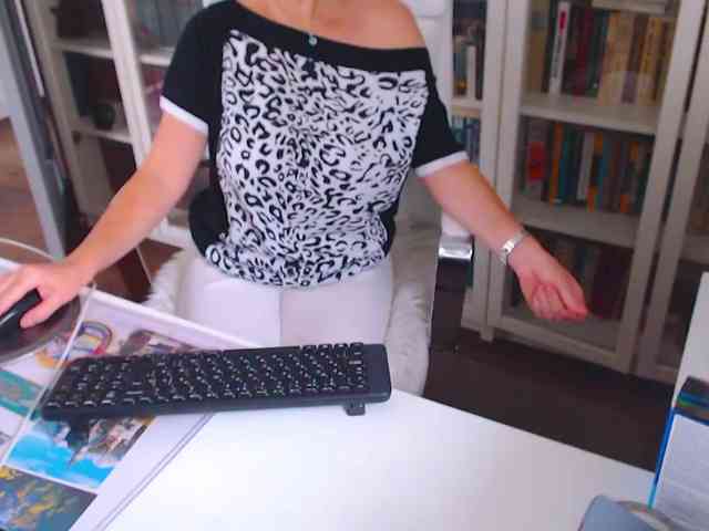 _Angelina_ webcam