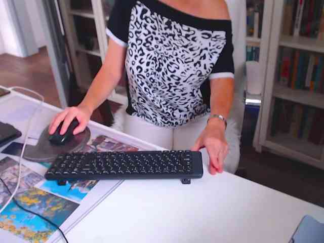 _Angelina_ webcam