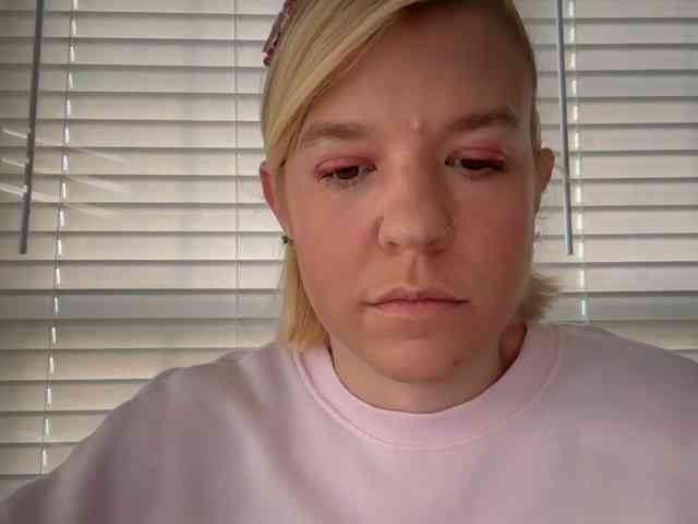 AmericnBarbie webcam