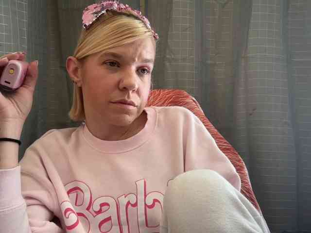 AmericnBarbie webcam