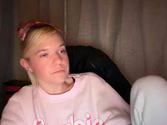 AmericnBarbie webcam