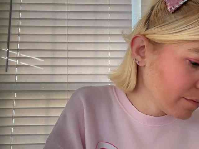 AmericnBarbie webcam