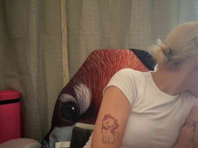 AmericnBarbie webcam