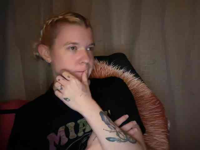 AmericnBarbie webcam