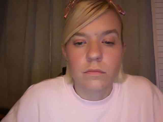 AmericnBarbie webcam