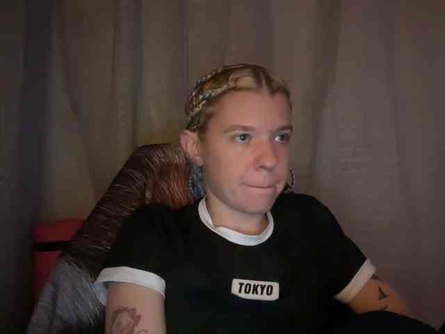 AmericnBarbie webcam