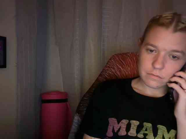 AmericnBarbie webcam