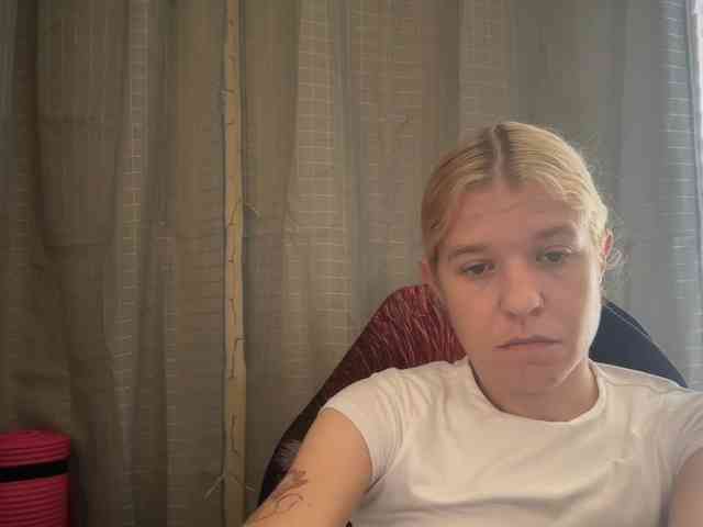 AmericnBarbie webcam