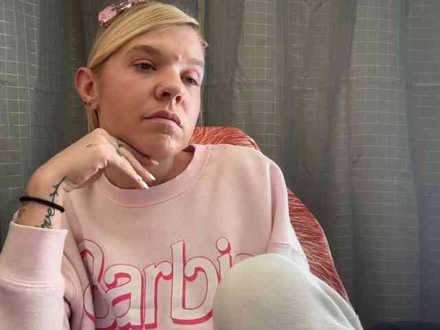 AmericnBarbie webcam