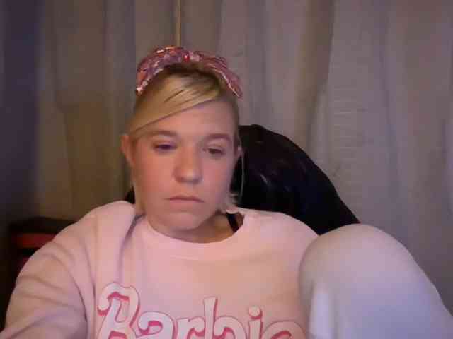 AmericnBarbie webcam