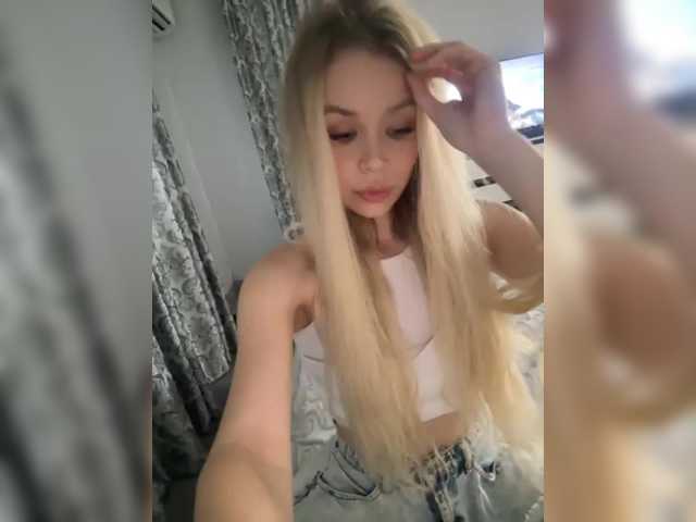 Gratis Live Sexcam mit -Riviera- -Riviera-