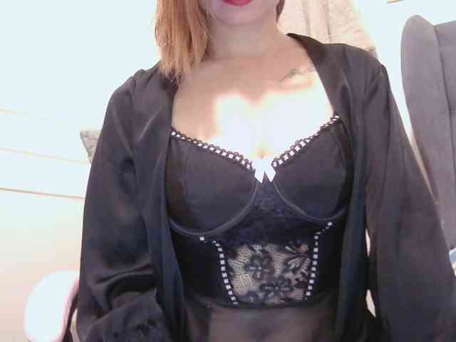 xxCamsGirl25xx webcam