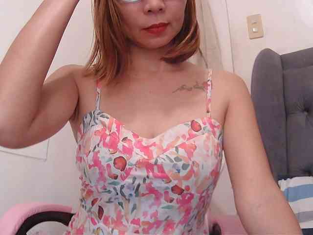 xxCamsGirl25xx webcam
