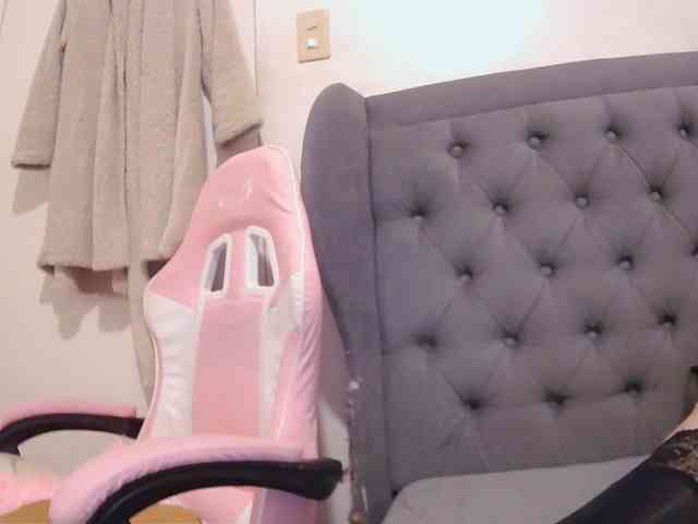 xxCamsGirl25xx webcam