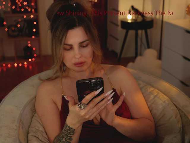 Accedi alla chat con il nickname _Lady_M_ _Lady_M_