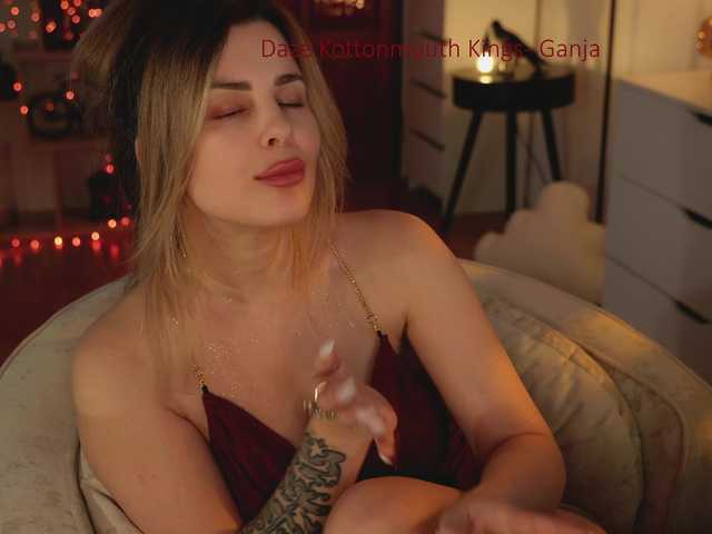 Gratis Live Sexcam mit _Lady_M_ _Lady_M_