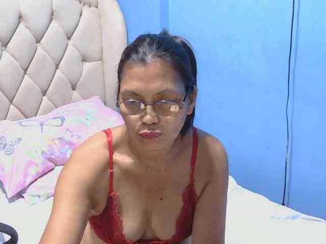 hOtGranny4u webcam