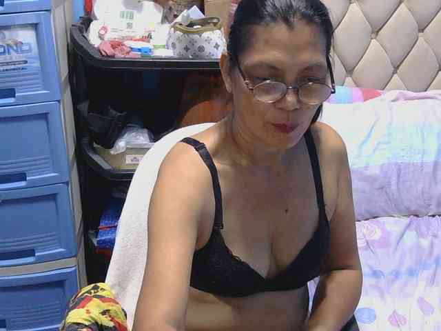 hOtGranny4u webcam