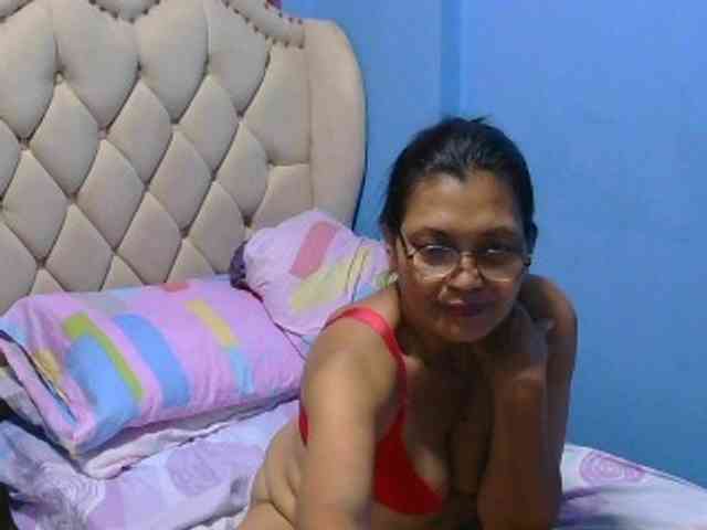 hOtGranny4u webcam
