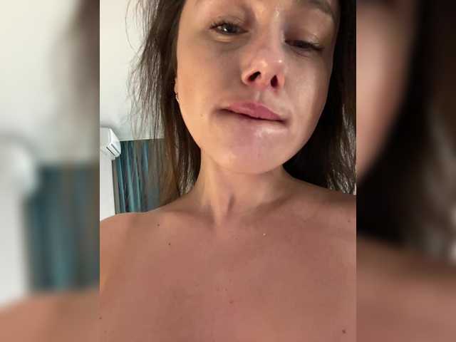 Entrez le videochat erotique avec le
modèle Dikiy_Angel Dikiy_Angel