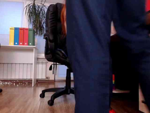 Carrie1337 webcam