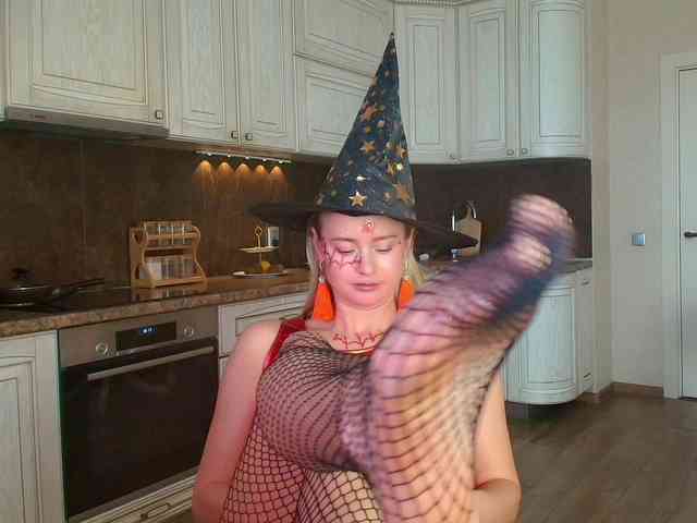 MissMotivated webcam