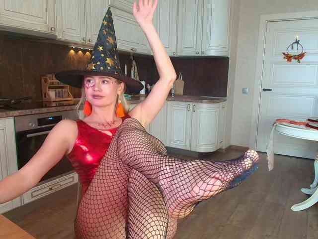 MissMotivated webcam