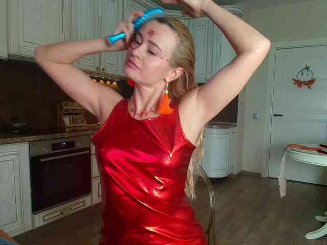 MissMotivated webcam