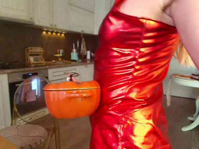 MissMotivated webcam