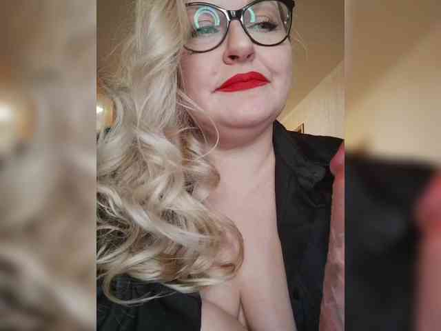 Pretty_NYUSHA webcam